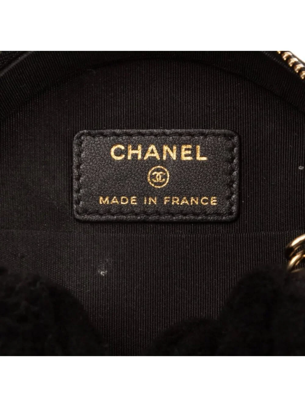 Chanel CC Shearling Chevron Round Crossbody Black Canvasa